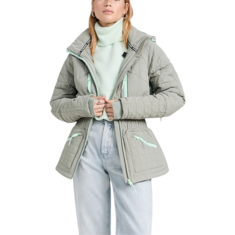 Free People Movement All Prepped Ski Snow Quilted Puffer Jacket Insulated Sz M - Picture 16 of 16